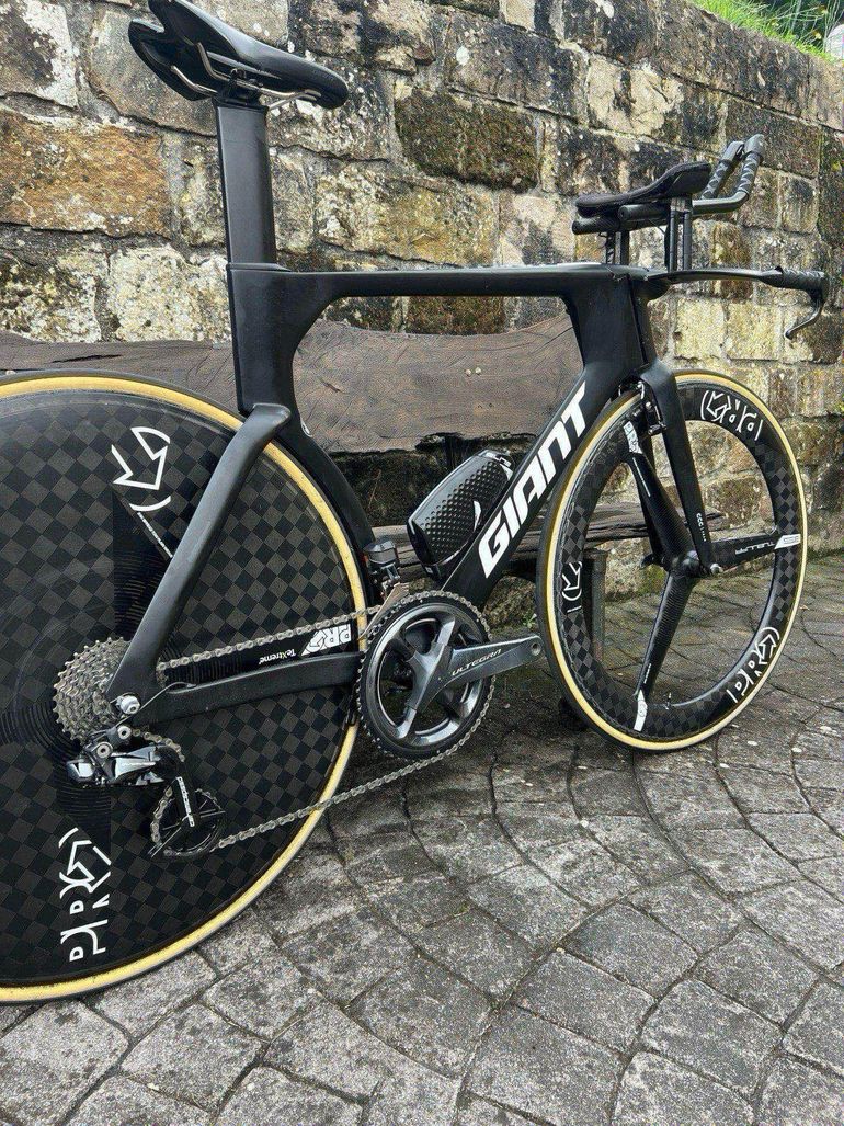 Used Giant Trinity Advanced Pro TT 2018 Road & Gravel, Black — image 2 of 7