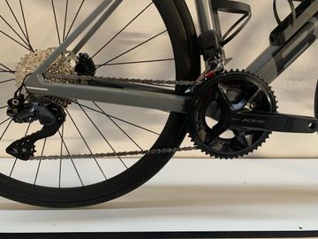 Gebrauchtes BMC Teammachine SLR 01 FIVE 2023 2023 Road & Gravel, Hellgrau — Bild 3 von 9