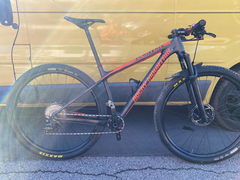 ロッキーマウンテン MTB Vertex 950RSL