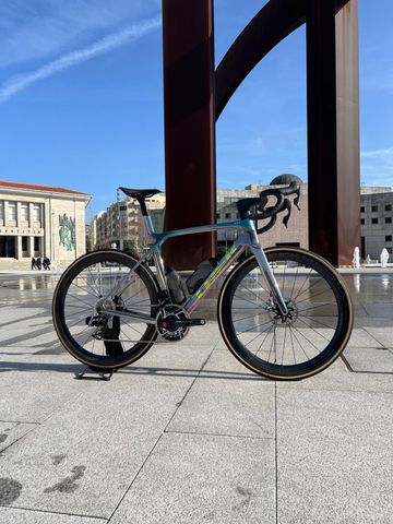 Použité Trek Madone SLR 9 AXS Gen 8 2025 2025 Road & Gravel