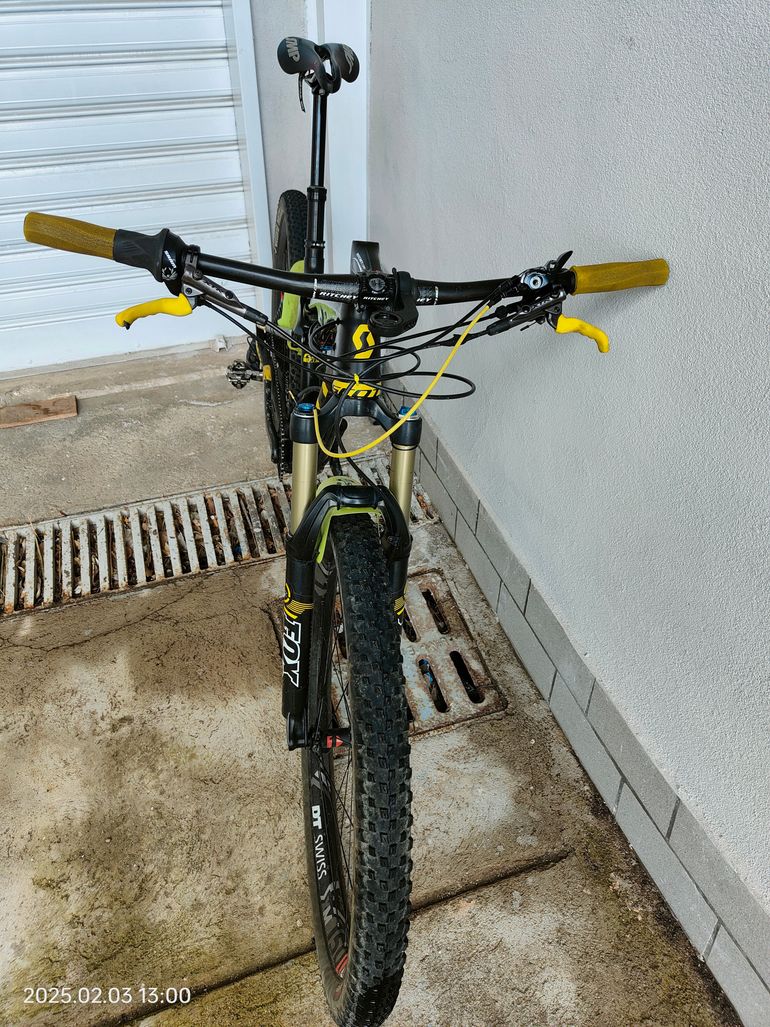 Käytetty Scott Spark RC 700 2015 Mountainbike — kuva 2 / 4