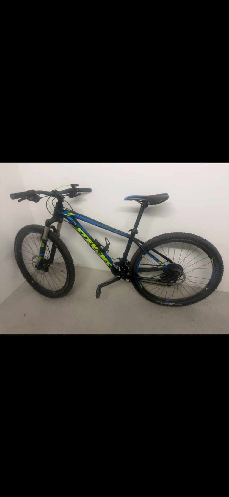 Used Stevens 29 2020 Mountainbike, Black — image 2 of 4