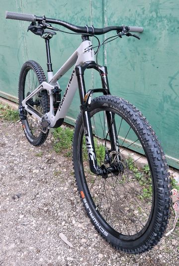 Transition Smuggler SRAM GX Eagle 2024 Mountainbike usato, Bianco — immagine 3 di 5
