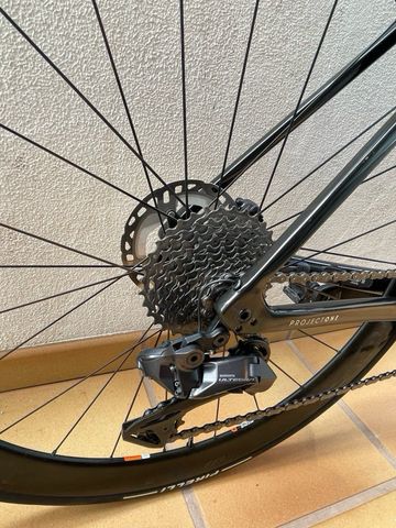 Brugt Trek Émonda SLR 7 2023 2023 Road & Gravel — billede 2 af 8
