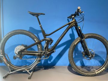 Použité Lapierre Zesty AM CF 8.9 2022 2022 MTB