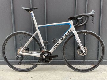 Použité Colnago V3-Rs Disc 105 Di2 2022 2022 Road & Gravel