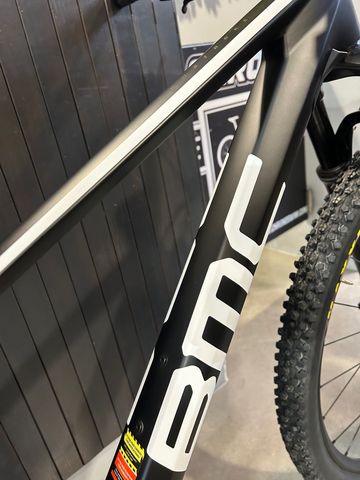 BMC Twostroke 01 FIVE 2023 2023 Mountainbike de segunda mano, Negro — imagen 3 de 10