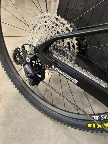 BMC Twostroke 01 FIVE 2023 2023 Mountainbike de segunda mano, Negro — imagen 8 de 10