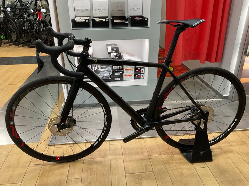 Colnago V1-r Ferrari Disk 2017 Road & Gravel de segunda mano, Negro — imagen 7 de 9