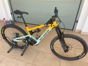 Rocky Mountain Altitude Powerplay A50 Shimano 2023 2023 MTB usato