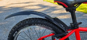 Used Corratec Corratec Bow 20 Zoll leichtes Kinderfahrrad MTB tuned 2023 Mountainbike, Red — image 4 of 15