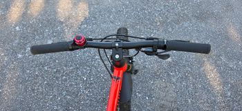 Used Corratec Corratec Bow 20 Zoll leichtes Kinderfahrrad MTB tuned 2023 Mountainbike, Red — image 6 of 15