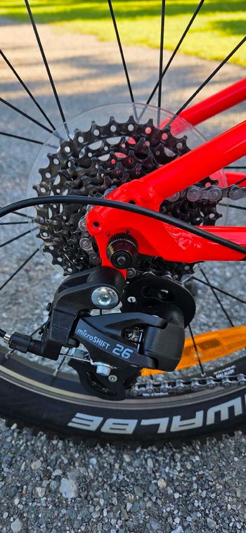 Used Corratec Corratec Bow 20 Zoll leichtes Kinderfahrrad MTB tuned 2023 Mountainbike, Red — image 5 of 15