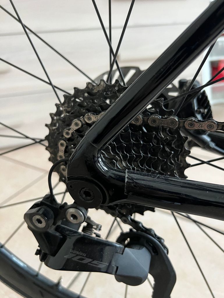 Used Giant TCR Advanced Pro 1 Di2 2025 2025 Road & Gravel — image 10 of 17