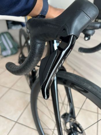 Used Giant TCR Advanced Pro 1 Di2 2025 2025 Road & Gravel — image 15 of 17