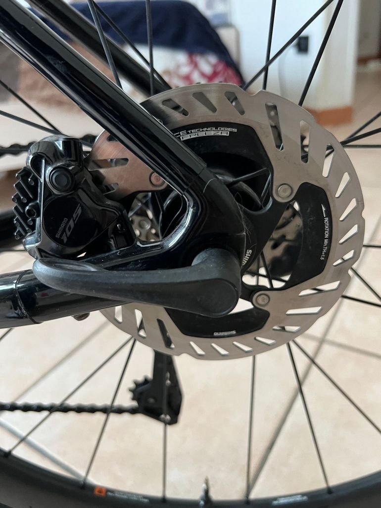 Used Giant TCR Advanced Pro 1 Di2 2025 2025 Road & Gravel — image 8 of 17