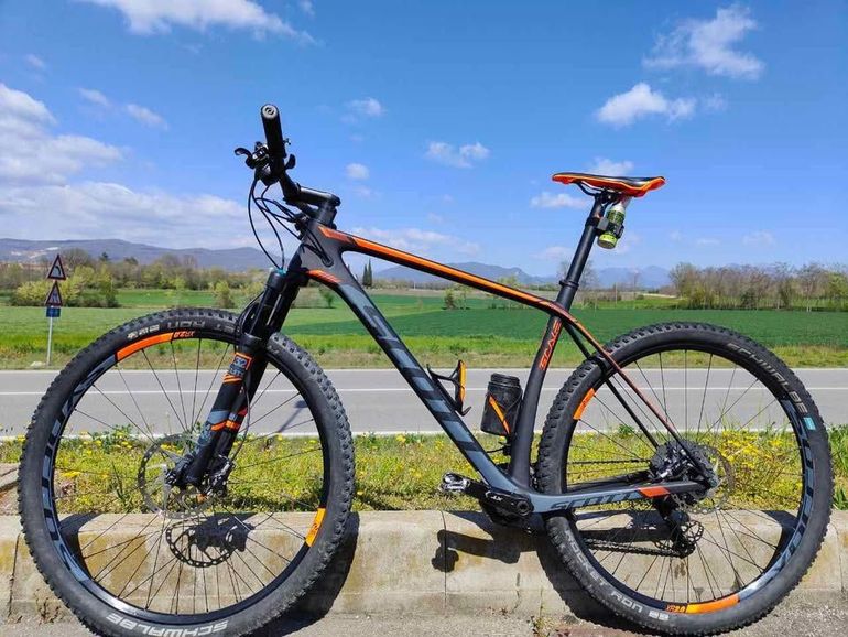 Used Scott Scale 910 2017 Mountainbike, Black — image 1 of 4