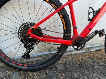 Used Chain reaction REACTION SL 2022 Mountainbike, Red — image 1 of 3