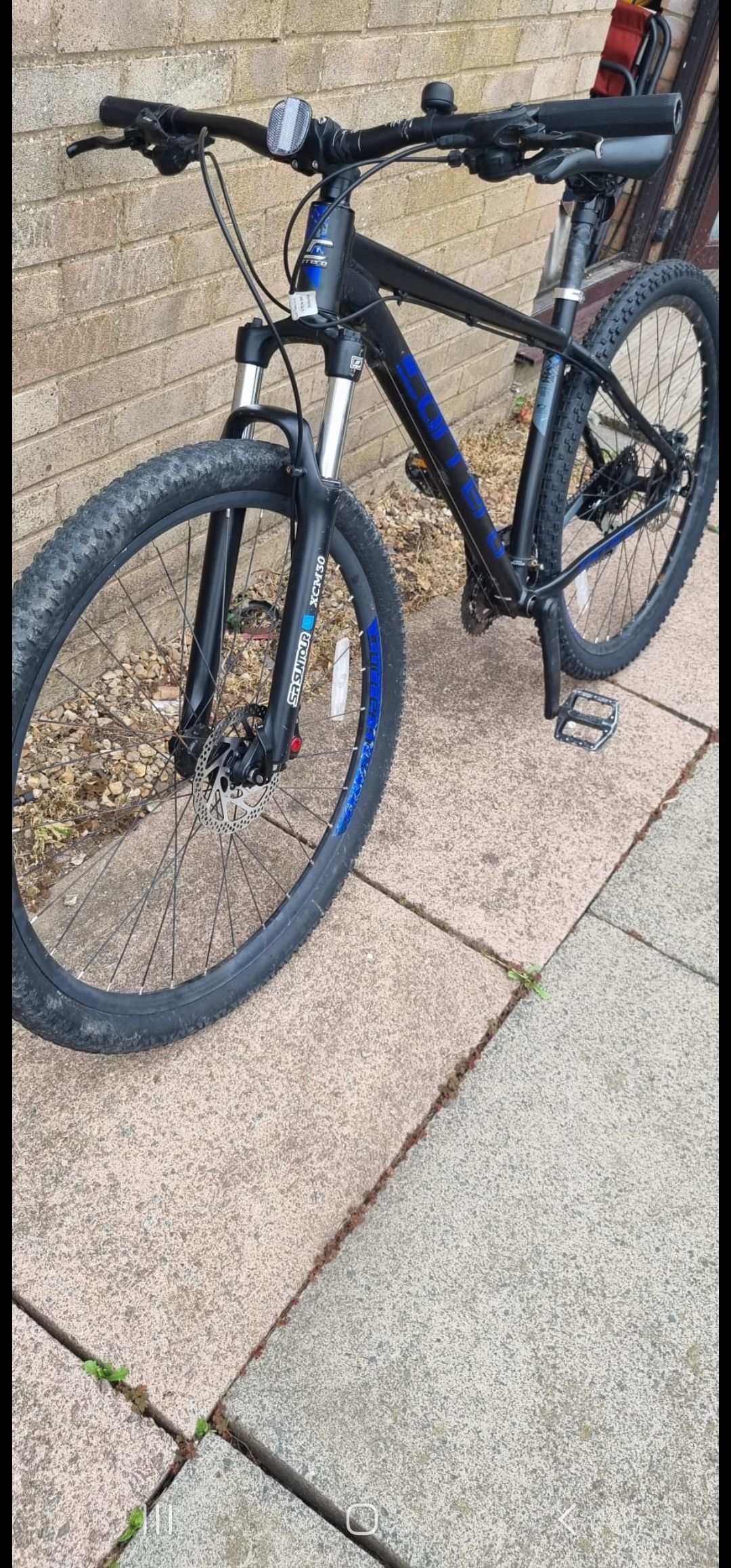 Carrera Hellcat Mens Mountain Bike