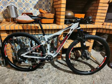 Brugt Specialized Epic Comp Carbon 29 World Cup 2016 2016 MTB