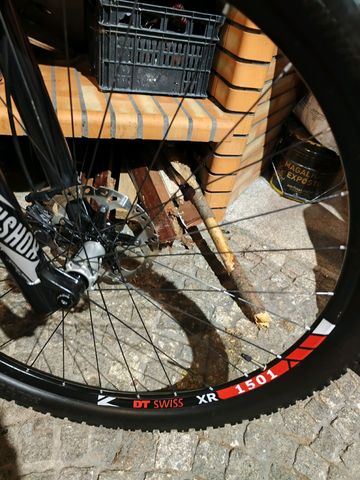 Specialized Epic Comp Carbon 29 World Cup 2016 2016 Mountainbike usato, Bianco — immagine 5 di 13