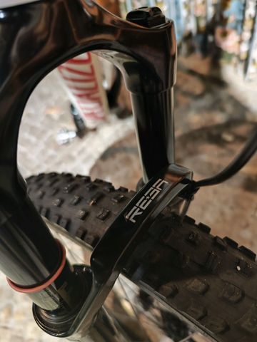 Specialized Epic Comp Carbon 29 World Cup 2016 2016 Mountainbike usato, Bianco — immagine 6 di 13