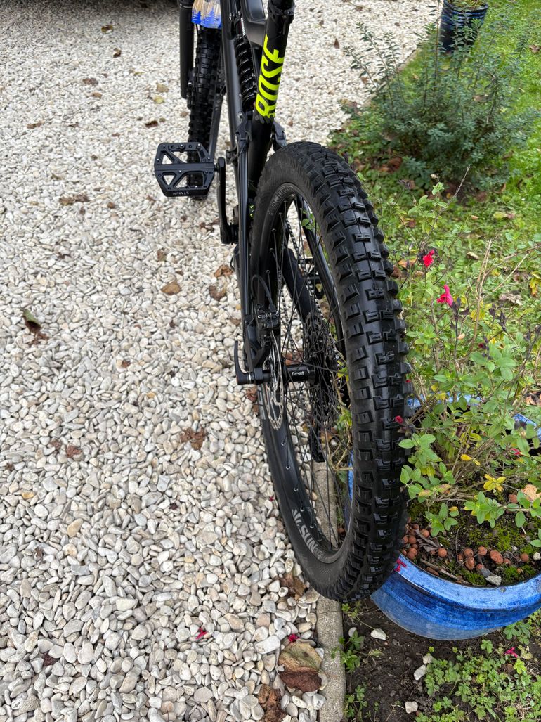 Brugt Rose SOUL FIRE 1 2022 2022 Mountainbike — billede 4 af 4