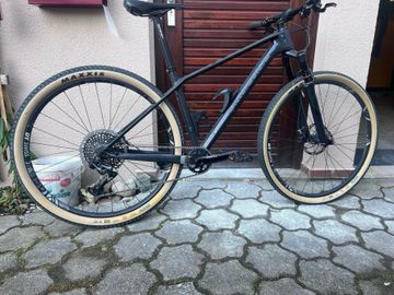 Použité Canyon Exceed CF SL 7.0 Pro Race 2018 2018 MTB