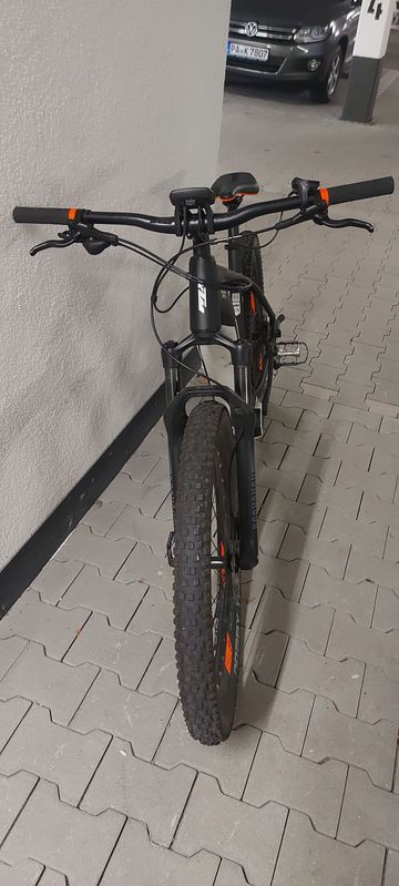 KTM MACINA TEAM 272 GLORIOUS 2021 2021 Mountainbike usato, Nero — immagine 3 di 6