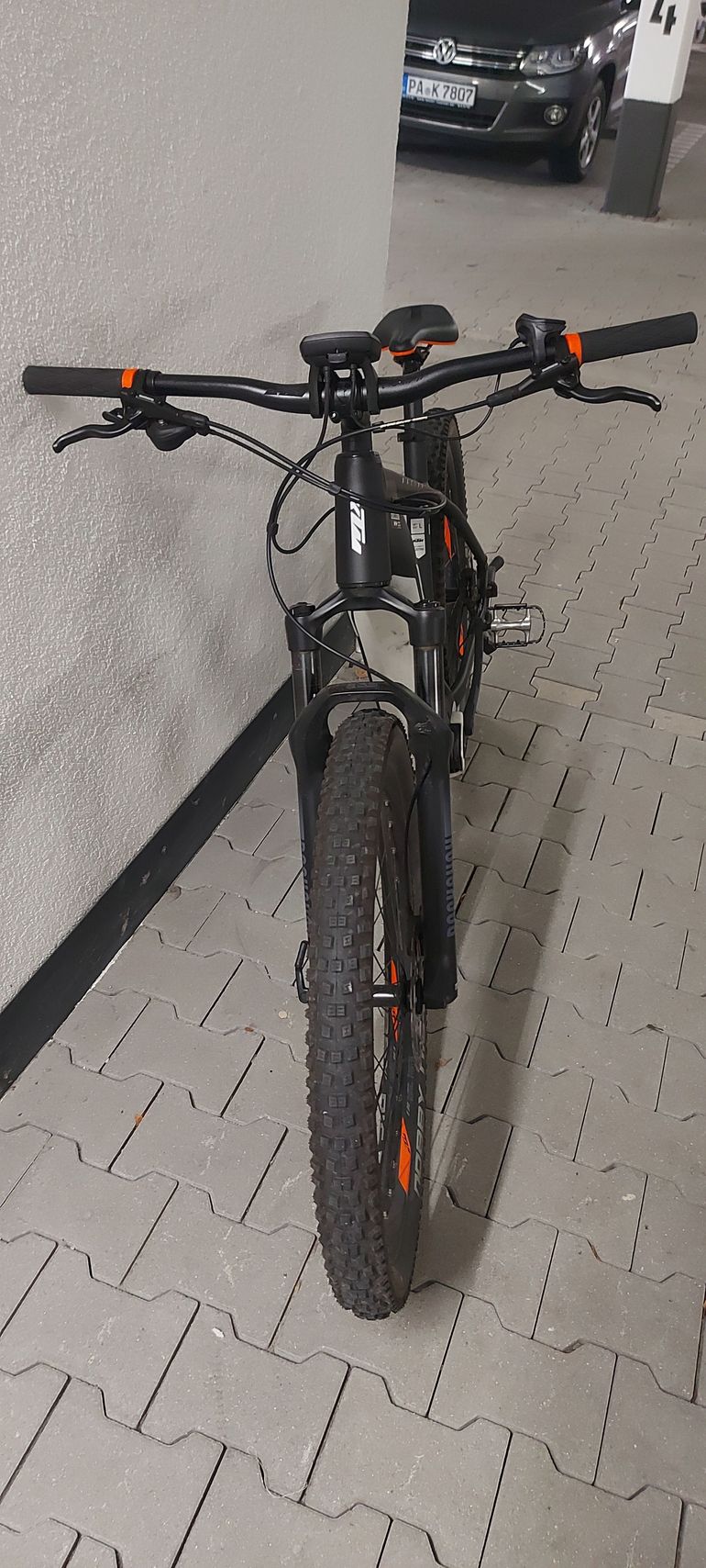 Brugt KTM MACINA TEAM 272 GLORIOUS 2021 2021 Mountainbike — billede 3 af 6