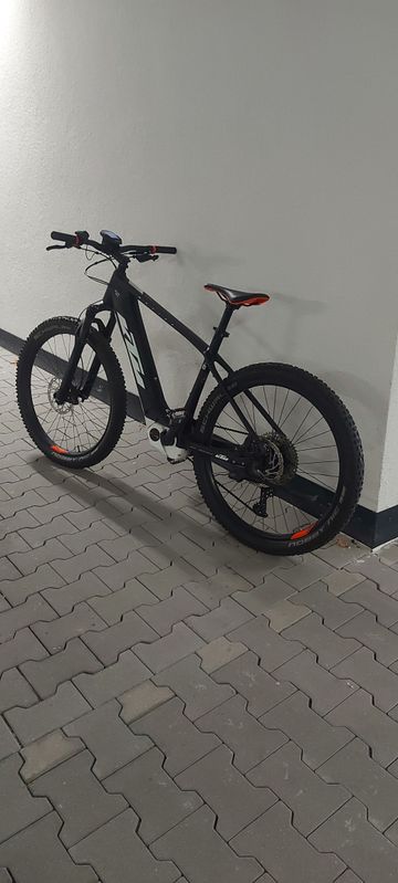 Použité KTM MACINA TEAM 272 GLORIOUS 2021 2021 MTB