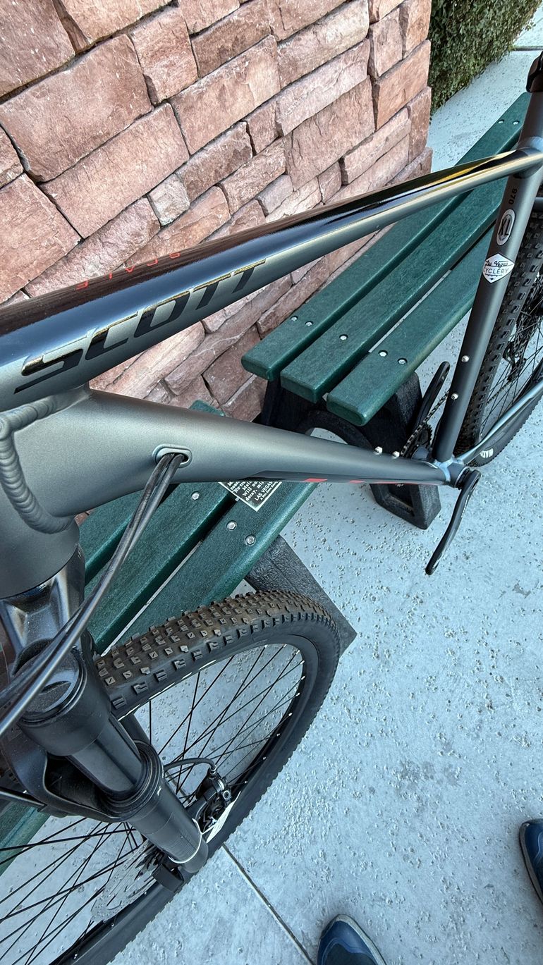 Used Scott Scale 970 2022 2022 Mountainbike, Light Gray, 29 — image 13 of 13