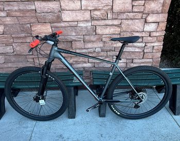 Used Scott Scale 970 2022 2022 Mountainbike, Light Gray, 29 — image 2 of 13