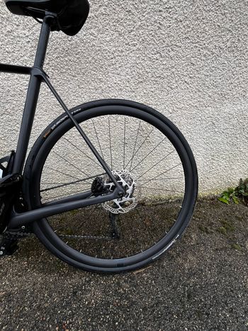 Orbea ORCA M30 2024 2024 Road & Gravel usato, Nero — immagine 4 di 6