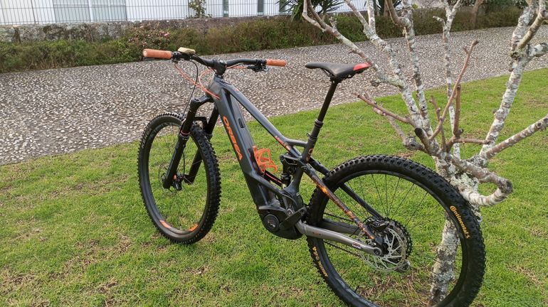 Used Orbea H20 2022 Mountainbike, Black — image 8 of 9