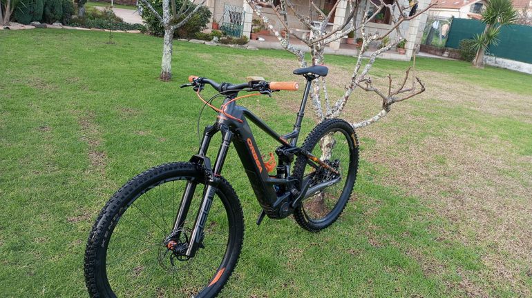 Used Orbea H20 2022 Mountainbike, Black — image 4 of 9