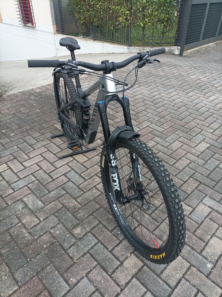 Brugt Canyon Strive CFR Underdog 2022 Mountainbike — billede 2 af 8