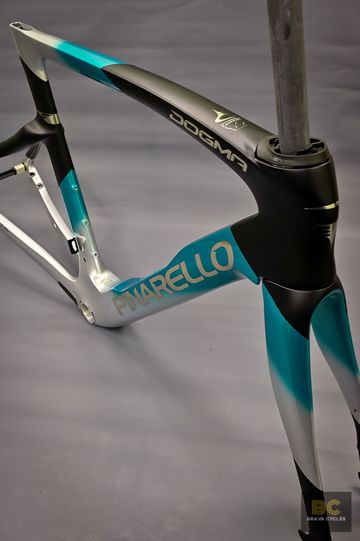 Used Pinarello Dogma F Frameset 2024 Road & Gravel, Green — image 3 of 13