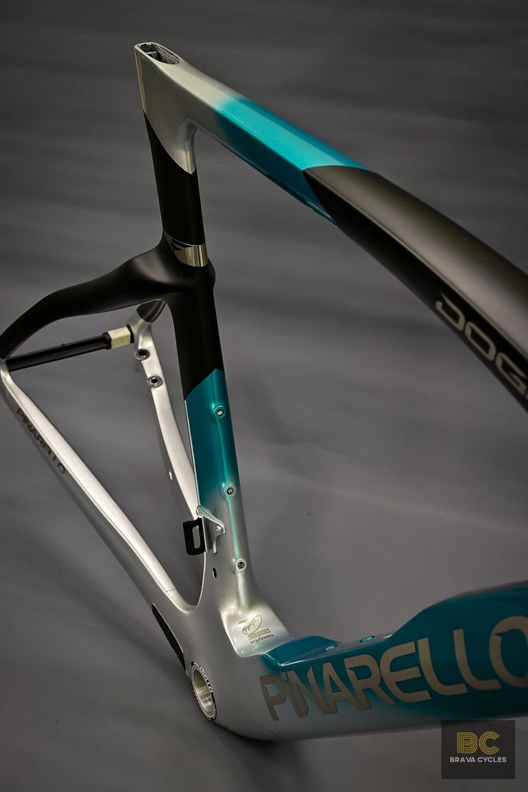 Gebrauchtes Pinarello Dogma F Frameset 2024 Road & Gravel, Grün — Bild 7 von 13