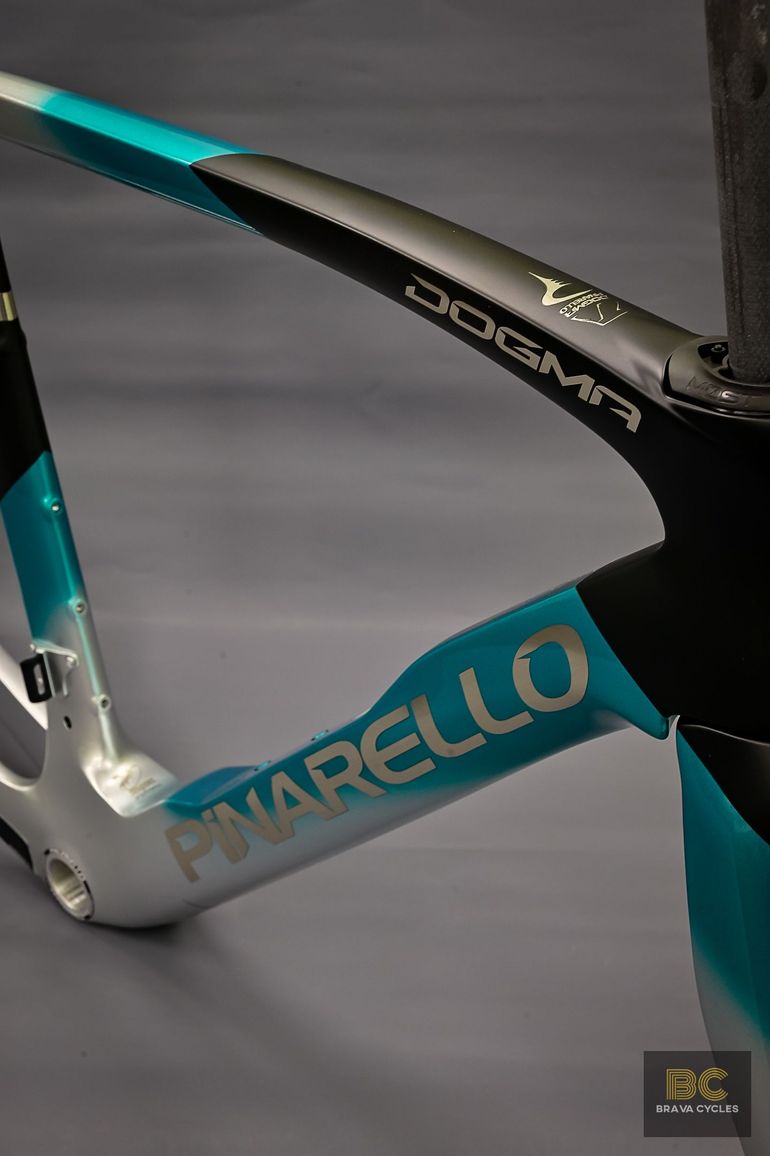 Gebrauchtes Pinarello Dogma F Frameset 2024 Road & Gravel, Grün — Bild 8 von 13