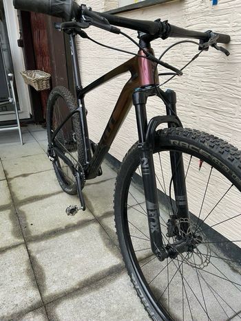 Used Giant XTC Advanced 29 1 2022 Mountainbike, Black, 29 — image 2 of 3