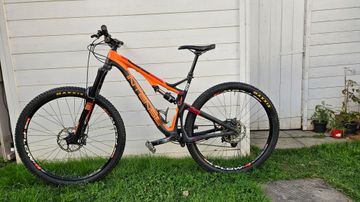 Intense Carbine 29 2015 Mountainbike usato, Arancione — immagine 2 di 15