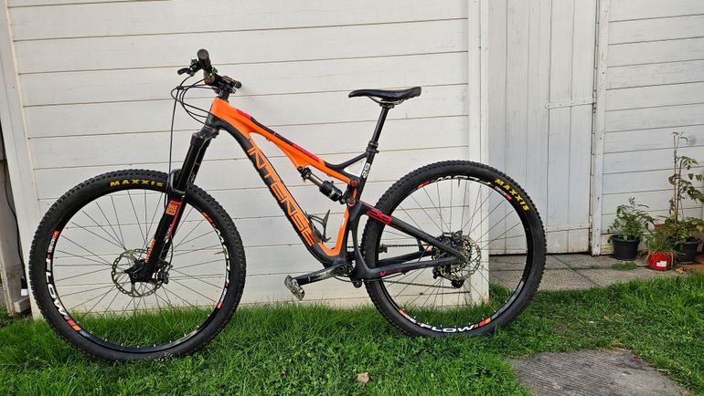 Brugt Intense Carbine 29 2015 Mountainbike — billede 2 af 15