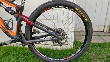 Intense Carbine 29 2015 Mountainbike usato, Arancione — immagine 13 di 15