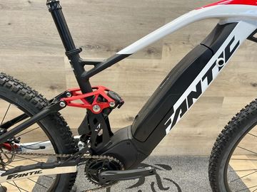 Used Fantic XMF 1.7 2024 2024 Mountainbike, White, 29, 27.5 — image 3 of 6
