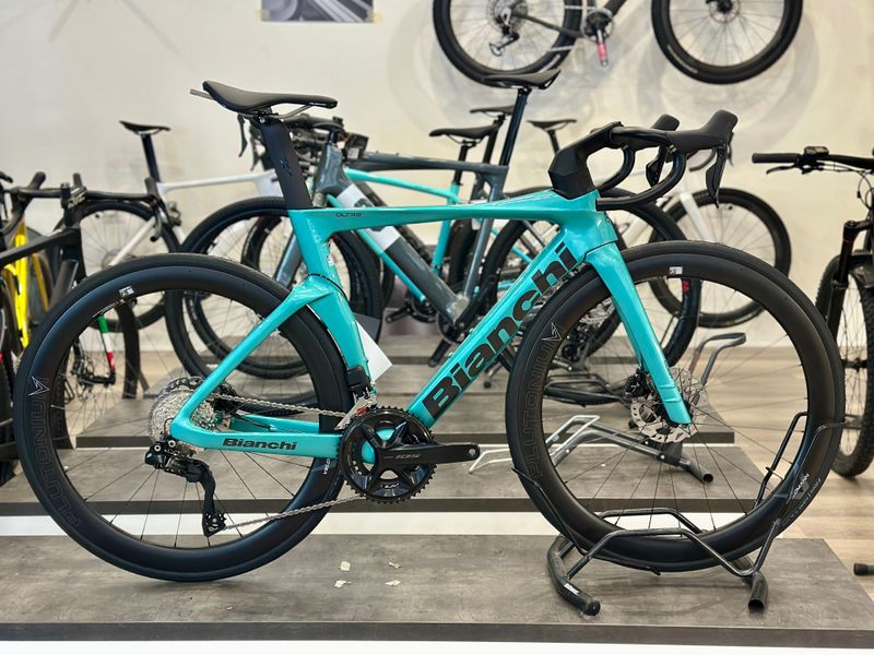 Gebrauchtes Bianchi Oltre Comp 105 Di2 2025 Road & Gravel