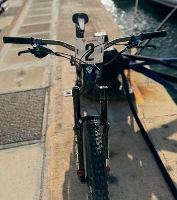 Used GT Force Carbon Pro LE 2024 Mountainbike, Blue — image 5 of 8
