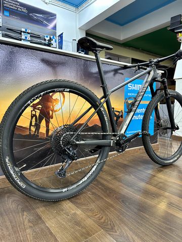 Brugt Canyon Exceed CF SL 6.0 Pro Race 2019 2019 Mountainbike — billede 2 af 3