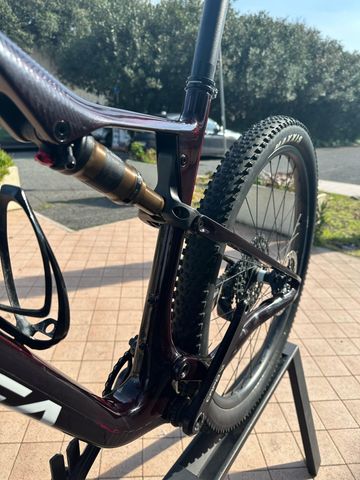 Used Orbea OIZ M-PRO 2024 Mountainbike, Black — image 6 of 8