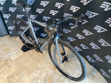 Bianchi Aria e-Road 105 2024 2024 Road & Gravel d'occasion — image 4 sur 6